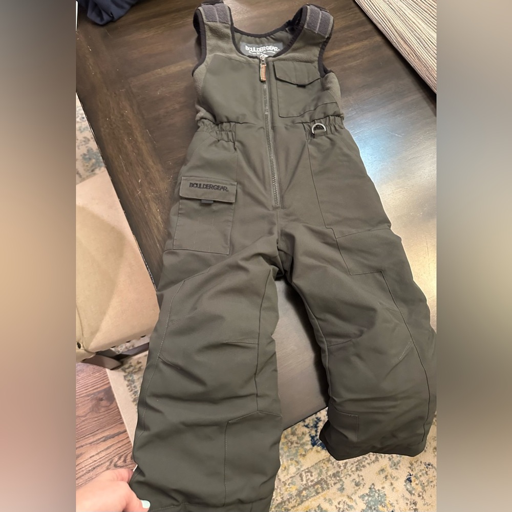 Size 5 kids ski/winter bib